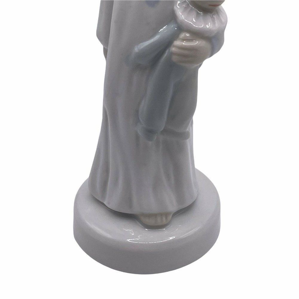 ROYAL DUX CZECH HAND PAINTED PORCELAIN GIRL WITH CLOWN FIGURINE 6" - Picture 5 of 9